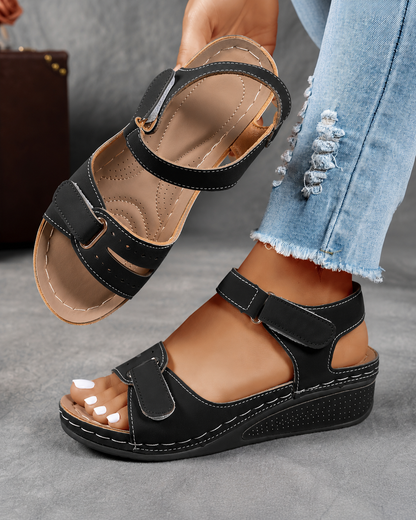 Aitana – Sandalias confort ajustables